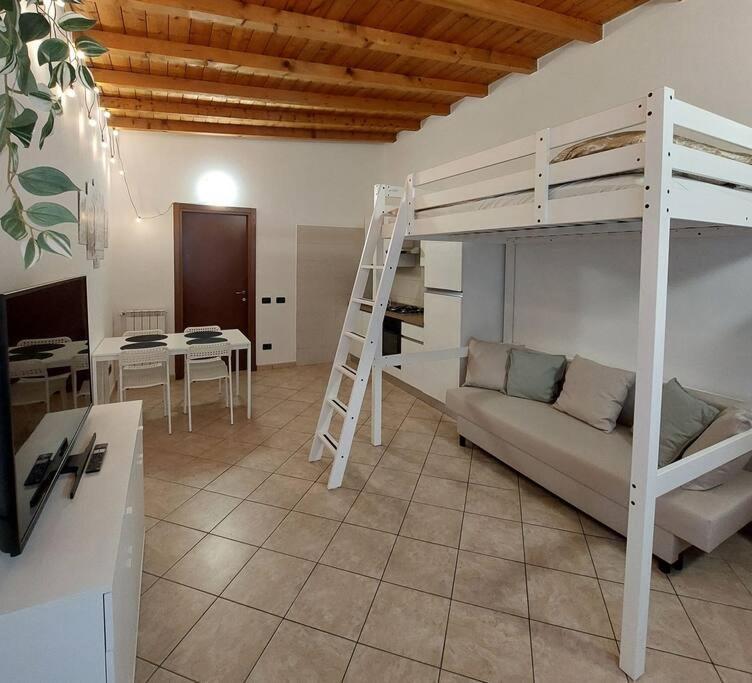 Smile Home! Graziosa Casa Con Parcheggio E Giardino Bovisio Masciago Ngoại thất bức ảnh