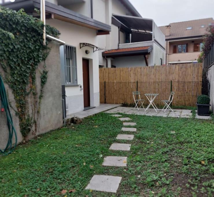 Smile Home! Graziosa Casa Con Parcheggio E Giardino Bovisio Masciago Ngoại thất bức ảnh
