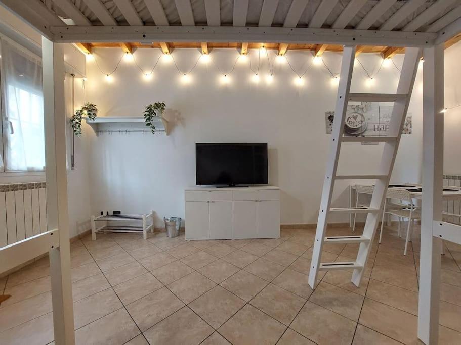 Smile Home! Graziosa Casa Con Parcheggio E Giardino Bovisio Masciago Ngoại thất bức ảnh